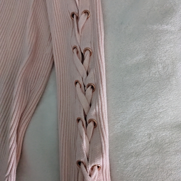 Baby Pink Lace Up Sleeve Guess Top - Picture 3 of 3